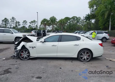 2014 Maserati Quattroporte S Q4 z USA, uszkodzony, nr VIN ZAM56RRA9E1110238